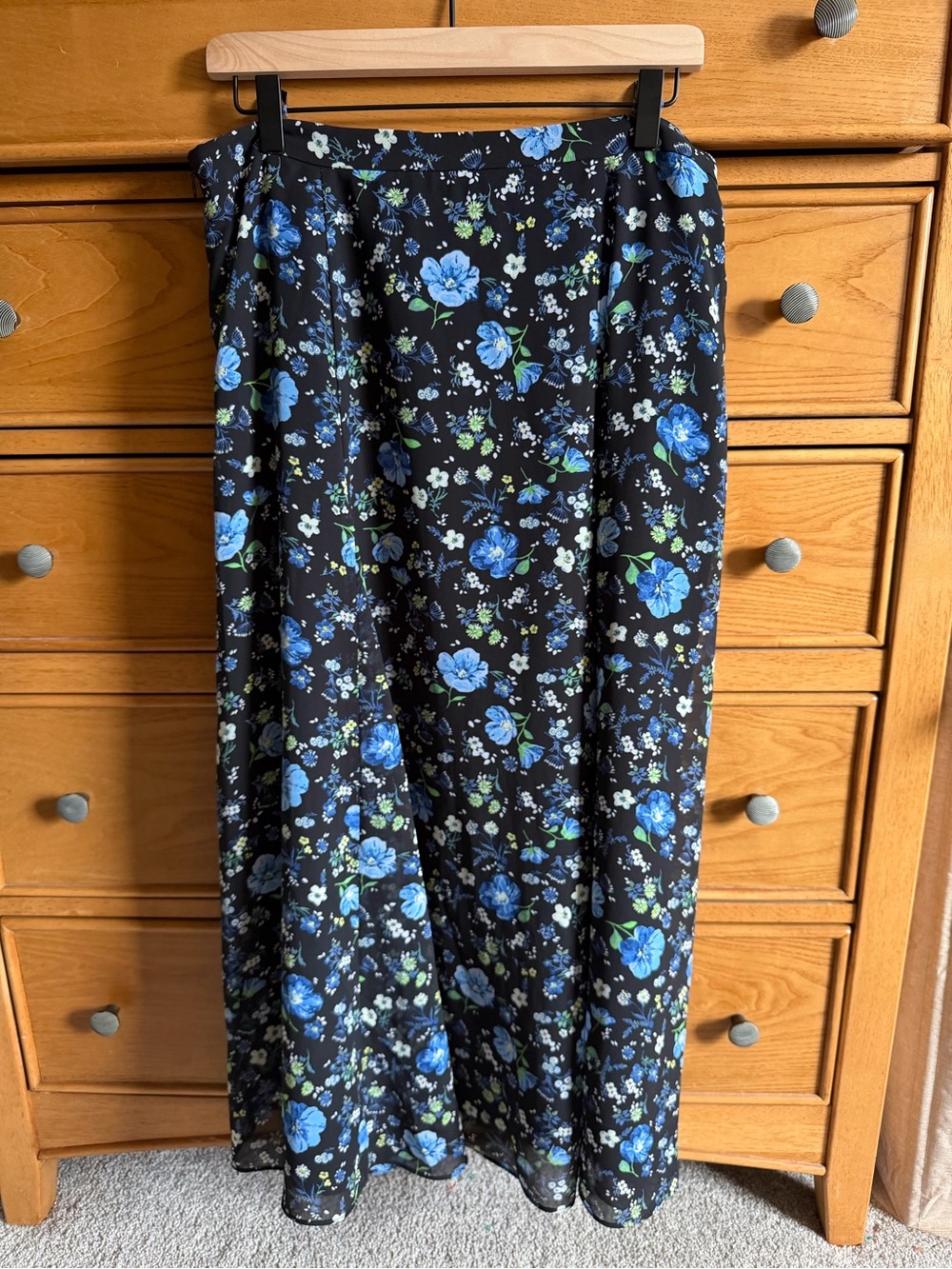 Banana Republic Black Floral A-Line Midi Skirt Womens Size 14 Boho Indie Retro